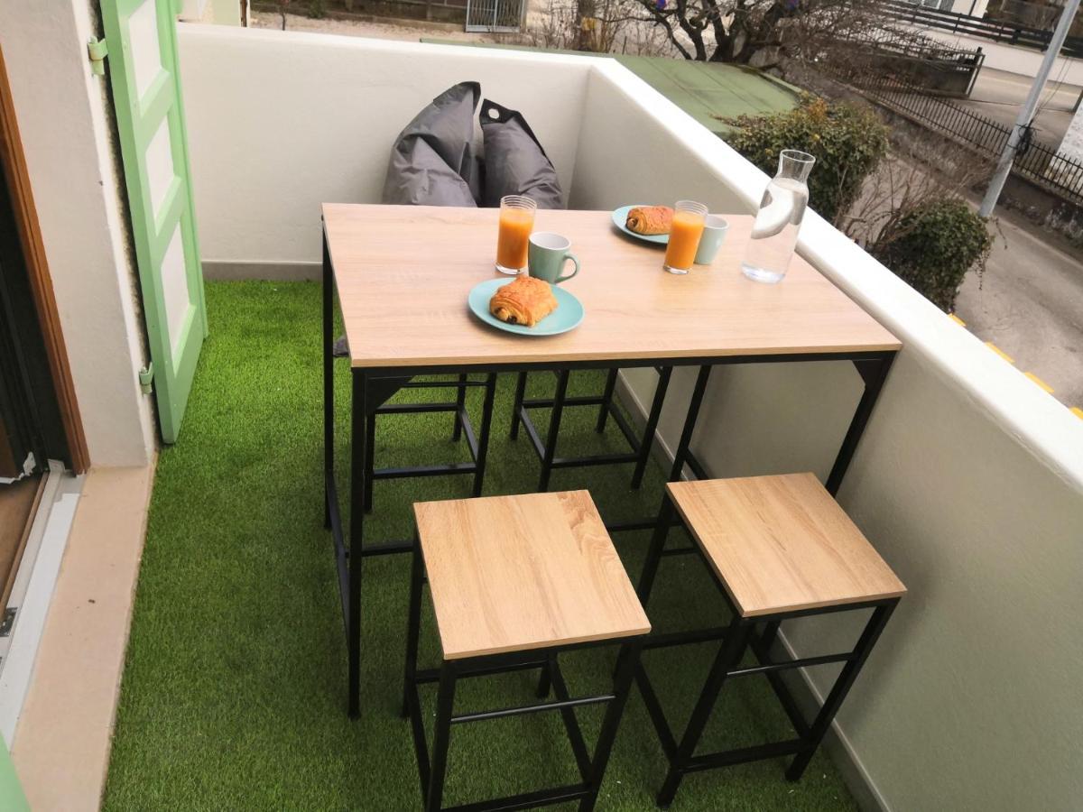 Superbe Loft Industriel - Casa Vostra - Caution 800 Eur & Id Requises - Gaillard Tram-Frontiere Apartment Bagian luar foto