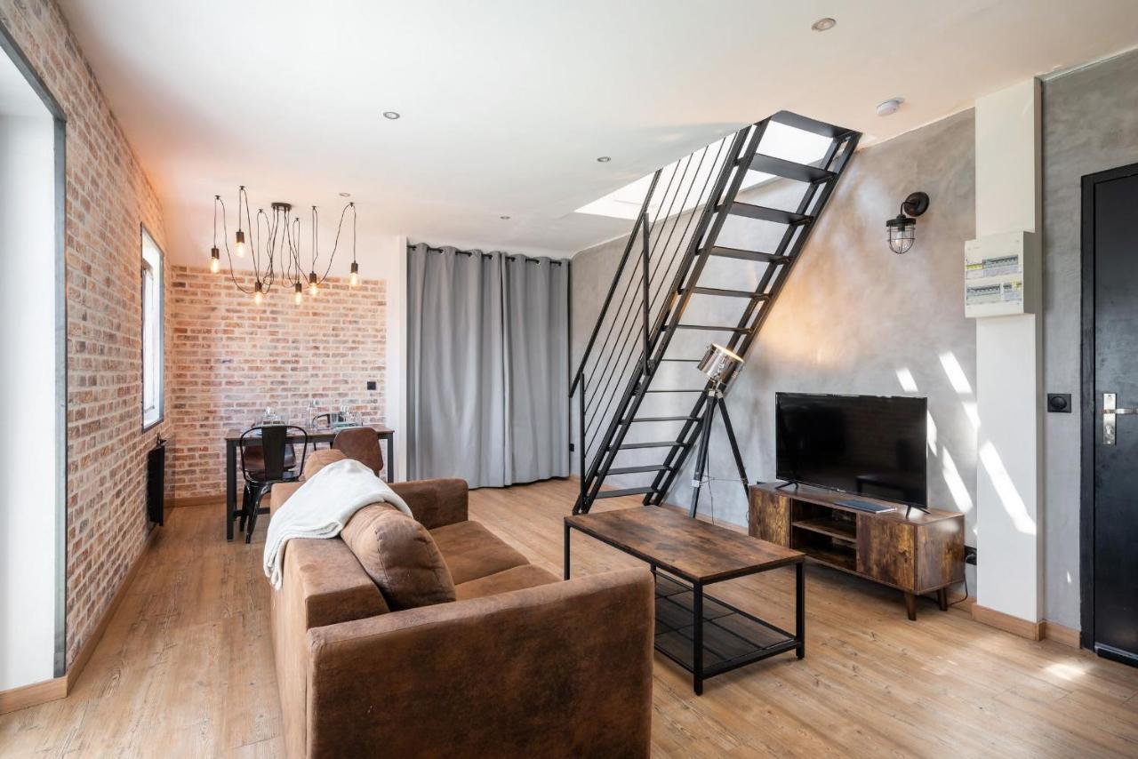 Superbe Loft Industriel - Casa Vostra - Caution 800 Eur & Id Requises - Gaillard Tram-Frontiere Apartment Bagian luar foto