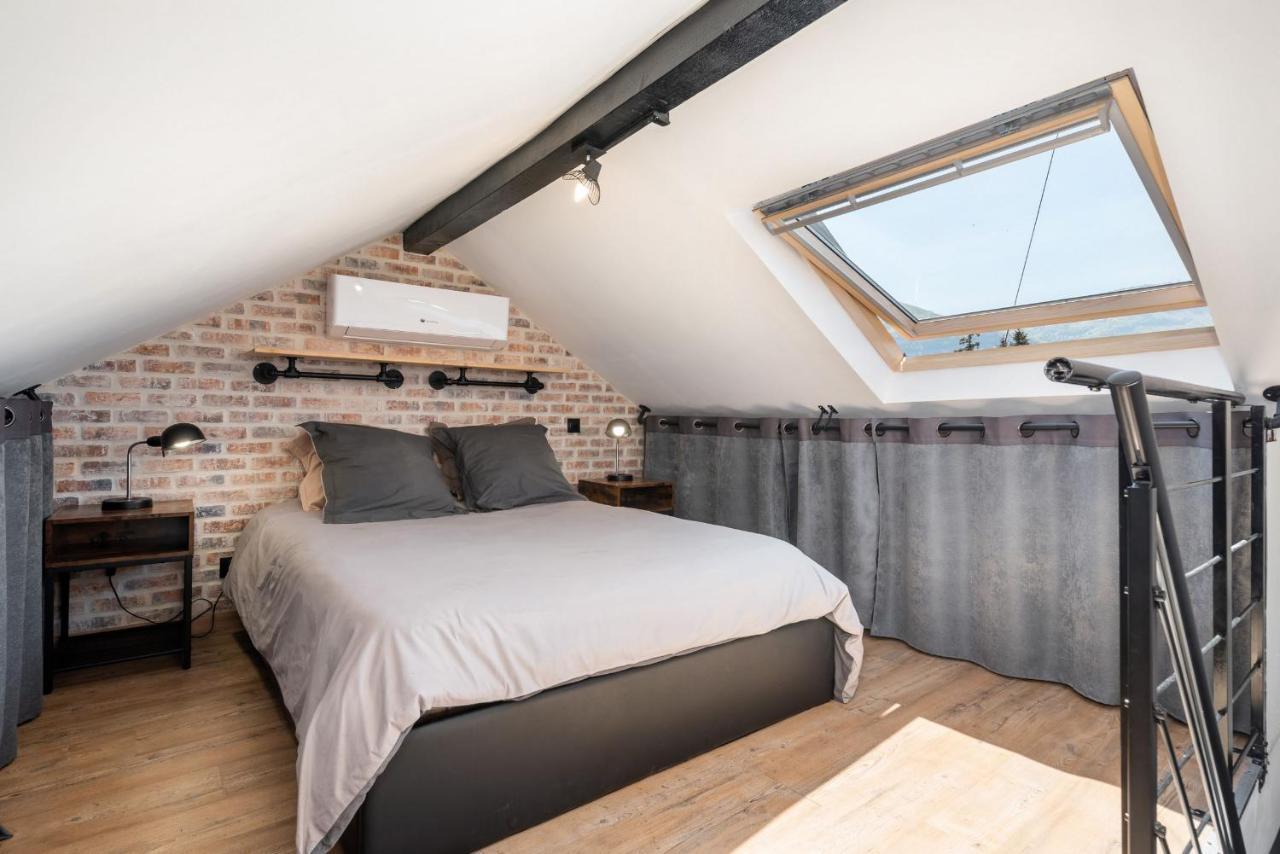 Superbe Loft Industriel - Casa Vostra - Caution 800 Eur & Id Requises - Gaillard Tram-Frontiere Apartment Bagian luar foto